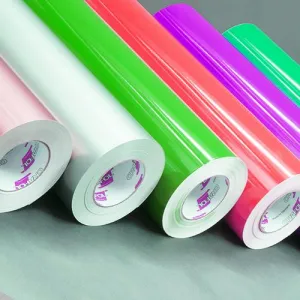 Lambda žlutá 70mic samolepicí fólie. 700 mm x 1000 mm (P21)