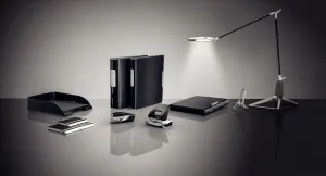 Děrovačka Leitz NeXXt Series Style Black 30k (50060094)