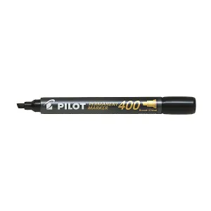 Permanentní popisovač Pilot, černý, dlátovitý hrot (SCA-400-B)