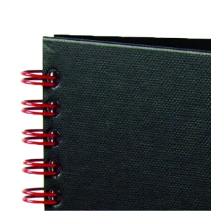 Oxford Black N' Red A5 70k. 90g kontrola 148 mm x 210 mm (400047652)
