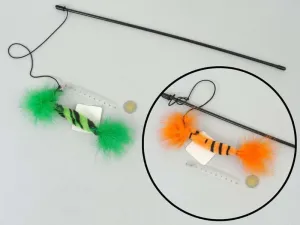 Hračka pro kočky Gadget One Dollar s pírkem 47cm (234307)