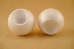 Polystyrenový ornament Polystyrenové prvky dvojitá koule (80 mm)