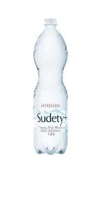 Mineral Zdrój Lehce sycená voda 1,5 l